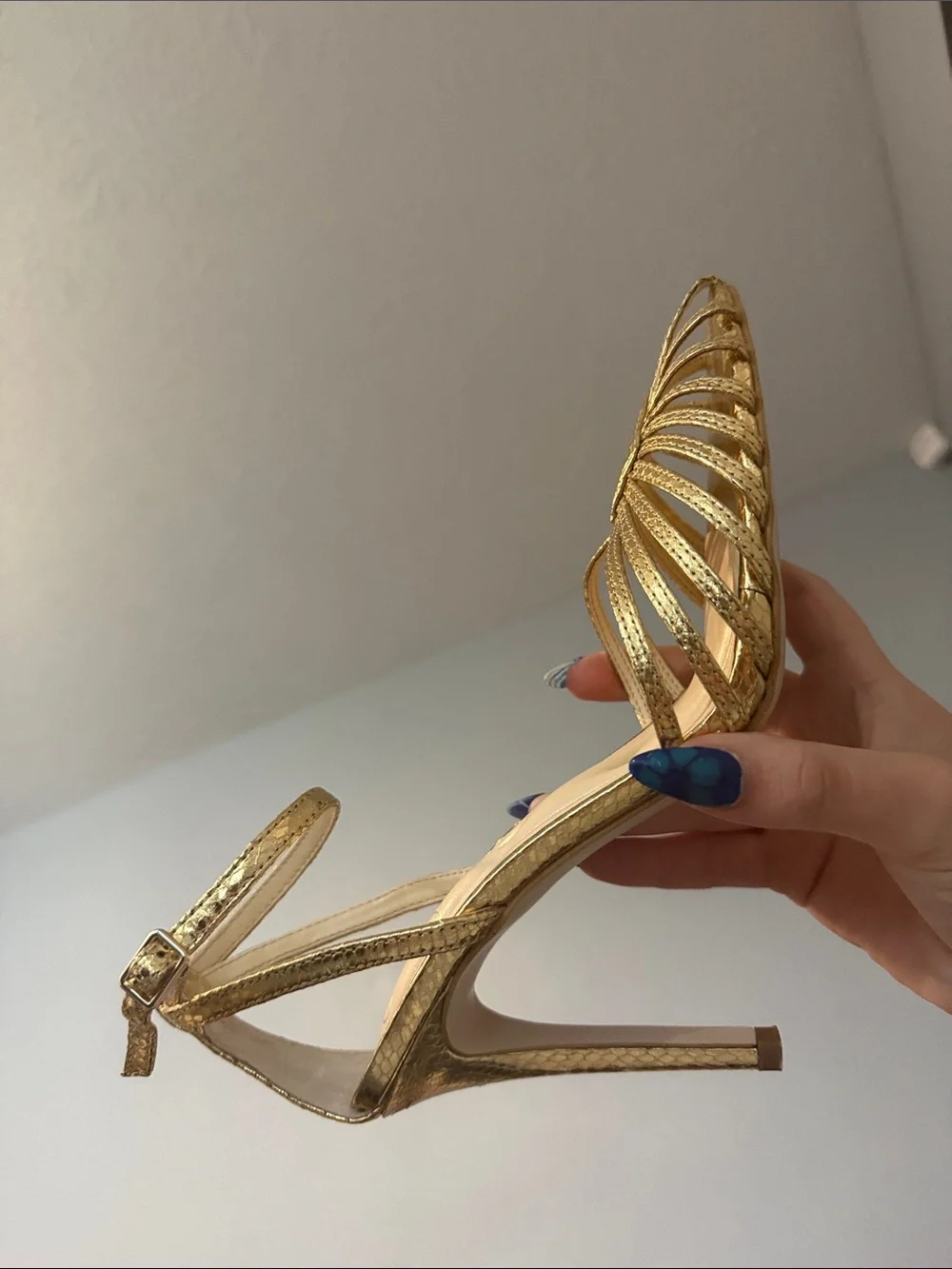 Jessica Simpson Women’s Paveri Pump in Gold - Picture 2 of 10